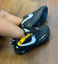Nike Air Force TM Infantil na internet