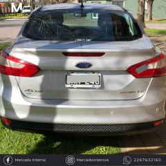 Ford Focus Plus 2.0 , Automático Sedan - Mercado Interno