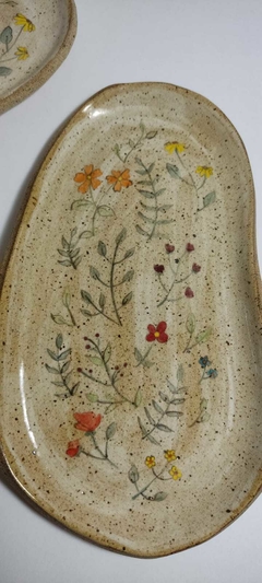 Pratos de sobremesa flor - Feito sob encomenda - comprar online