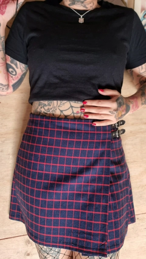 Mini gótica Azul y roja