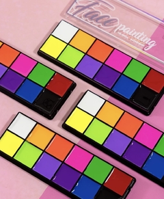 Paleta de Sombra Face Paint Palette Ushas