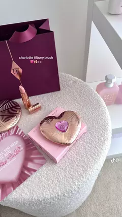 Charlotte Tilbury duo Blush