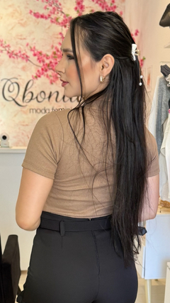 Blusa básica - Q Bonita