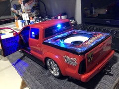 Hilux de brinquedo com som via bluetooth (Carrinhos de Som) - comprar online