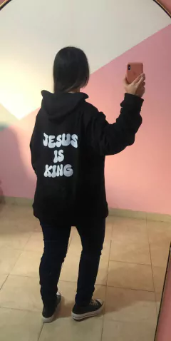 Buzo Oversize Jesus is King - comprar online