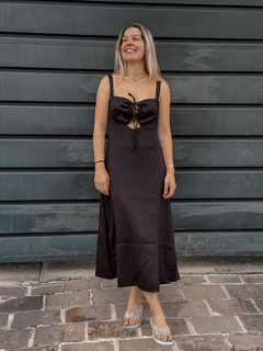 VESTIDO MIDI ALFAIATARIA TWIST PRETO ( 31961 ) TRI CATS na internet