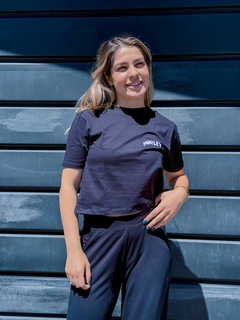 CAMISETA SILK SMILLE FEM PRETA ( HYTS01072902 ) HURLEY YC