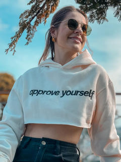 MOLETOM CROPPED APPROVE YOURSELF OFF WHITE ( 7750 ) APPROVE - comprar online