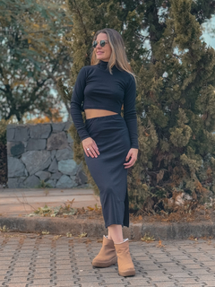 SAIA MIDI SINGLE STONE FEM PRETA ( VLSS01000802 ) VOLCOM YC - Loja Libertá