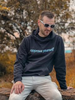 MOLETOM TRADICIONAL APPROVE YOURSELF PRETO ( 7749 ) APPROVE - comprar online