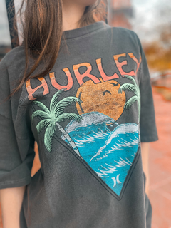 CAMISETA ESPECIAL VINTAGE FEM CHUMBO ( HYTS03015009 ) HURLEY YC - comprar online
