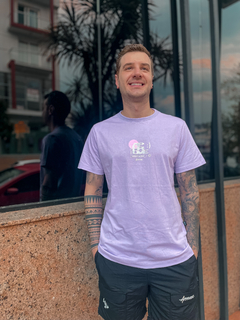 CAMISETA BOLD KEEP IT TOGETHER LILAS ( 6322 ) APPROVE na internet