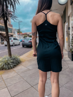 VESTIDO STRAP F PRETO ( RTVT01001502 ) RUSTY YC na internet