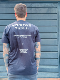 CAMISETA BOLD APPROVE YOURSELF II PRETA ( 7527 ) APPROVE