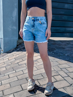 SHORTS JEANS CLARO DESTROYED ( 40974 ) TRI CATS