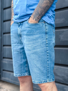 BERMUDA JEANS AZUL CLARO WASHED ( HLBJ010631 ) HANG LOOSE