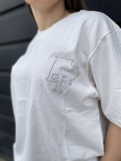 CAMISETA BOLD AP SUMMER OFF WHITE ( 6478 ) APPROVE - Loja Libertá