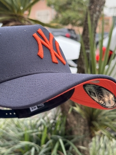 BONE 940 AF SN NEYYAN NVY MARINHO UNICO ( MBI21BON144 ) NEW ERA na internet