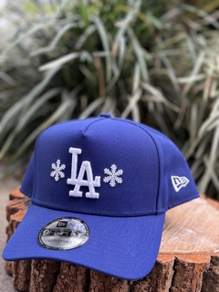 BONE 940 AF SN WINTER SPORTS LOSDOD DRY ROYAL UNICO ( MBI24BON114 ) NEW ERA