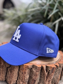 BONE 940 AF SN LOSDOD ROYAL UNICO ( MBPERBON425 ) NEW ERA - comprar online