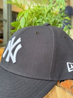 BONE 940 SN TEAM COLOR NEYYAN PRETO UNICO ( MBV23BON100 ) NEW ERA - comprar online