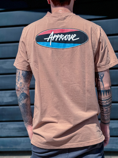 CAMISETA BOLD APPROVE COLOR SET BEGE ( 7428 ) APPROVE - comprar online