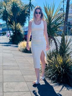VESTIDO MIDI NADADOR DESTINO OFF WHITE ( 31941 ) TRI CATS