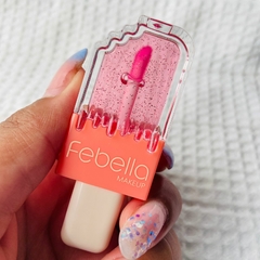 Lip Gloss com Glitter Picolé Febella Make Up na internet