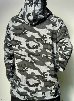 Buzo Oversize camuflado