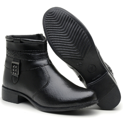 Botas Cano Curto Com Fivela Lateral na internet
