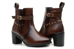 Bota Coturno Feminino Blogueira Lana Com Fivela Ajustável - B&A Shoes