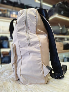 MOCHILA LAS OREIRO IMPERMEABLE - Blue Sky tendencias