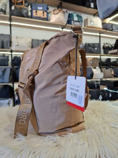 CARTERA OREIRO IMPERMEABLE en internet