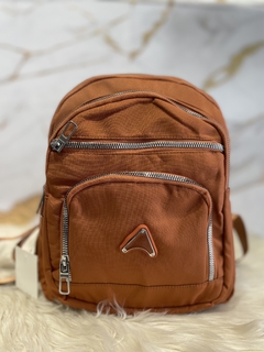 MOCHILA MINI TRIANGLE - comprar online
