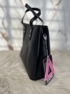 Imagen de CARTERA BANDOLERA AGARRATE CALINA