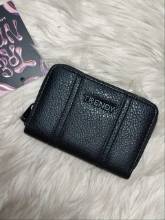 BILLETERA TRENDY LINE CHICA