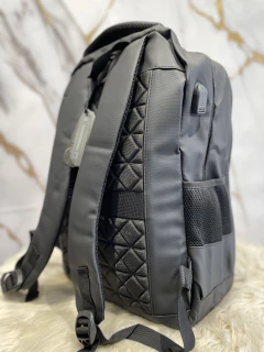 MOCHILA PORTANOTBOOK UNICROSS en internet