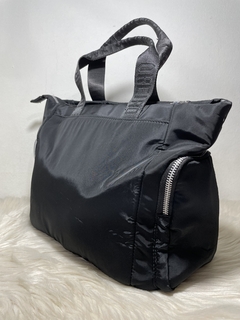 Imagen de CARTERA IMPERMEABLE LAS OREIRO