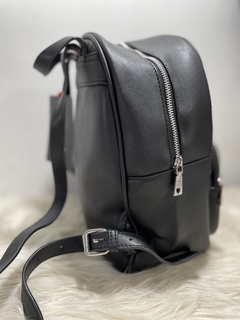 MOCHILA LAS OREIRO