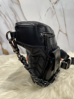 RIÑONERA LIMA CHLOE FULL BLACK en internet