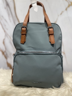 MOCHILA LAS OREIRO - comprar online