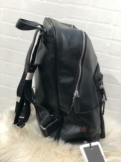 MOCHILA LAS OREIRO - comprar online