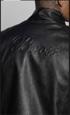 CAMPERA SIMIL CUERO BROSS en internet