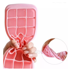 Cubetera de Silicona con Tapa 24 Cubitos