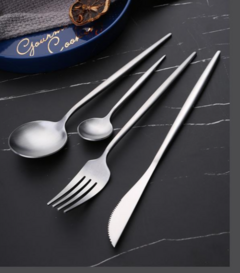 Juego de Cubiertos Acero Inoxidable Plata - comprar online