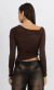 Blusa Ombro Assimétrica Café - loja online