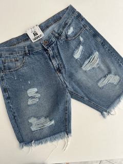 Bermuda de jeans mom con rotura MR