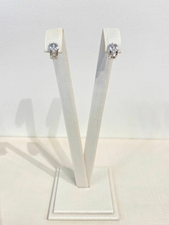 Brinco Argola Flor Branco - comprar online