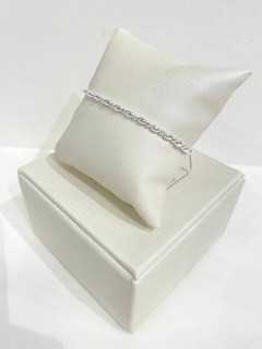 Pulseira Oval e Bolinhas - comprar online