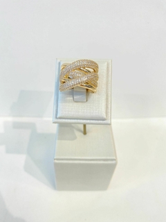 Anel Design Cruzado